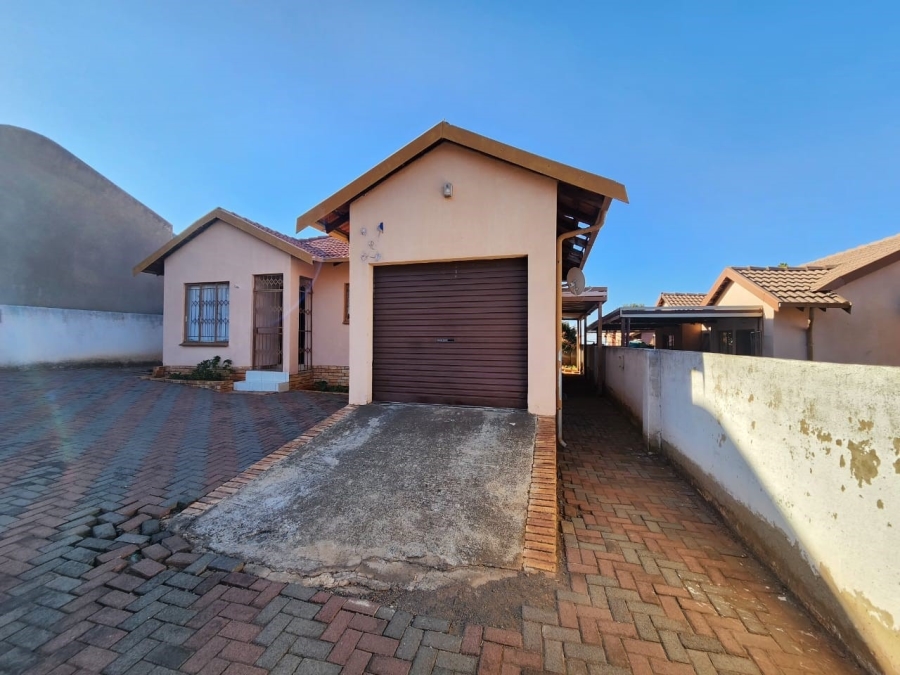 3 Bedroom Property for Sale in Tlhabane West North West